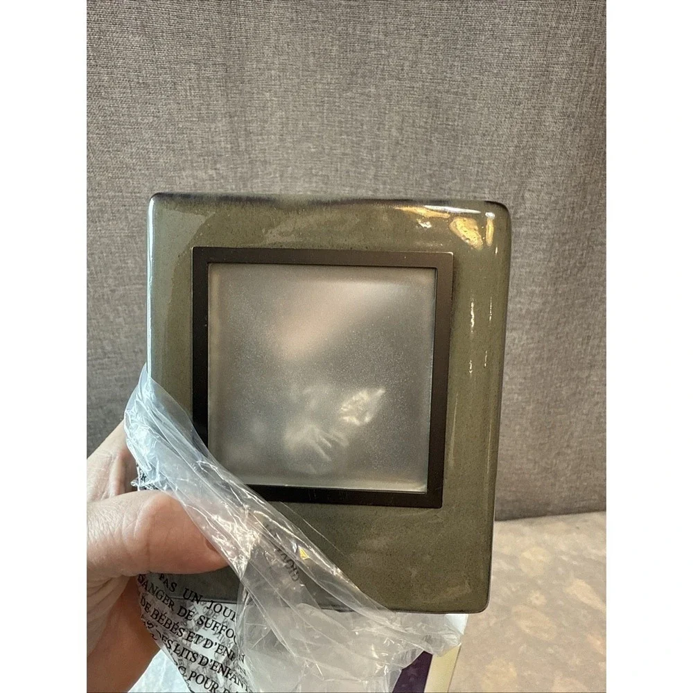 NEW Scentsy CUBE MOSS Wax Warmer Moss Green 1100-23215‎